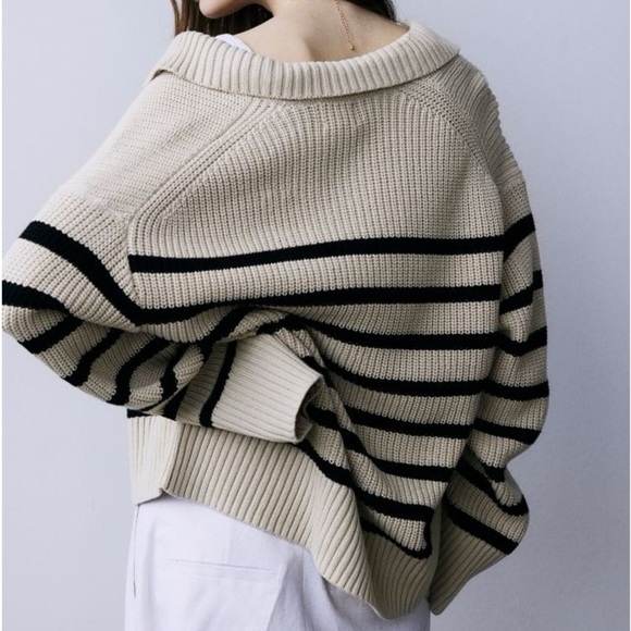 Stripes knit Sweater - Picture 2 of 13